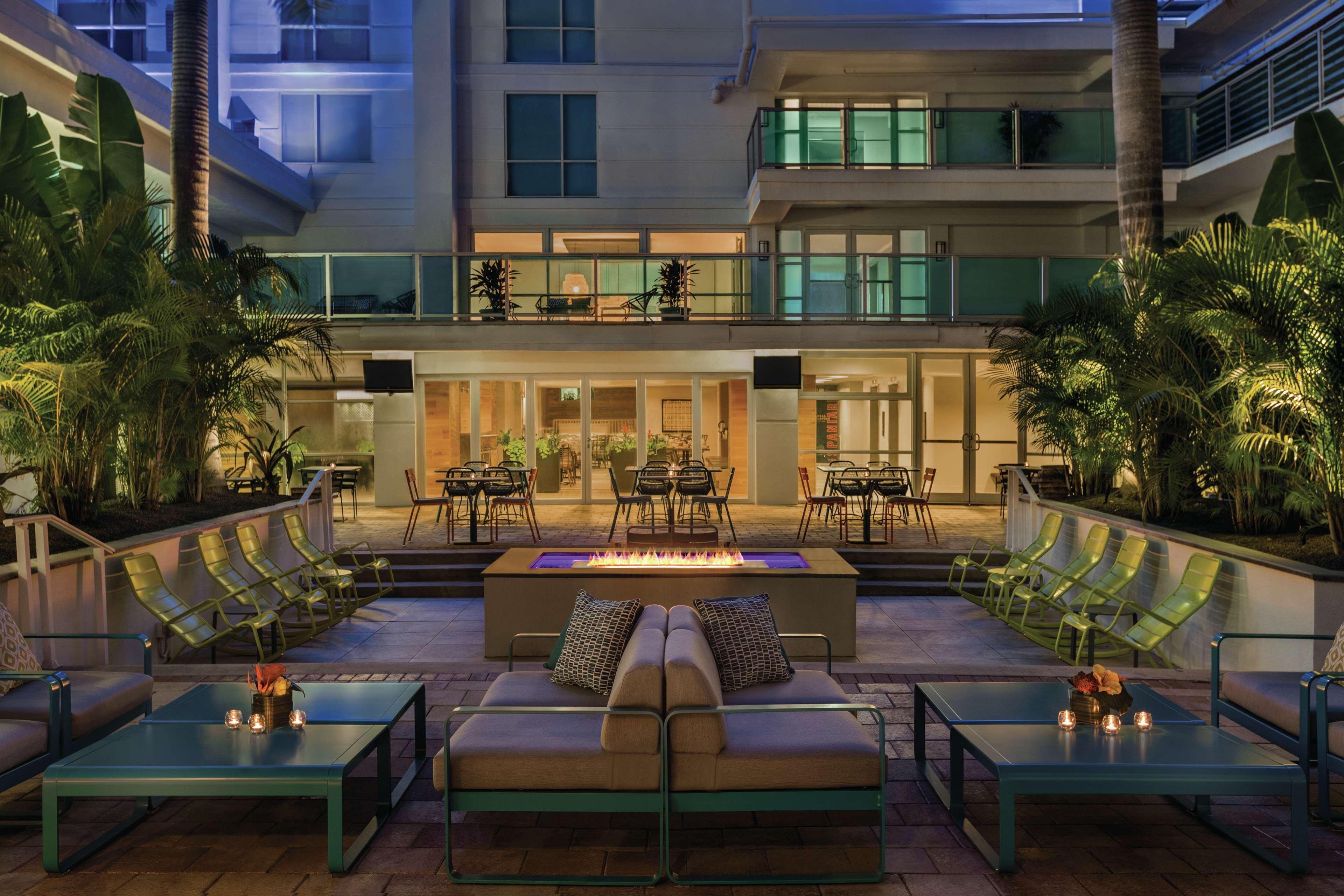 Hotel Alba Tampa, Tapestry Collection By Hilton Extérieur photo