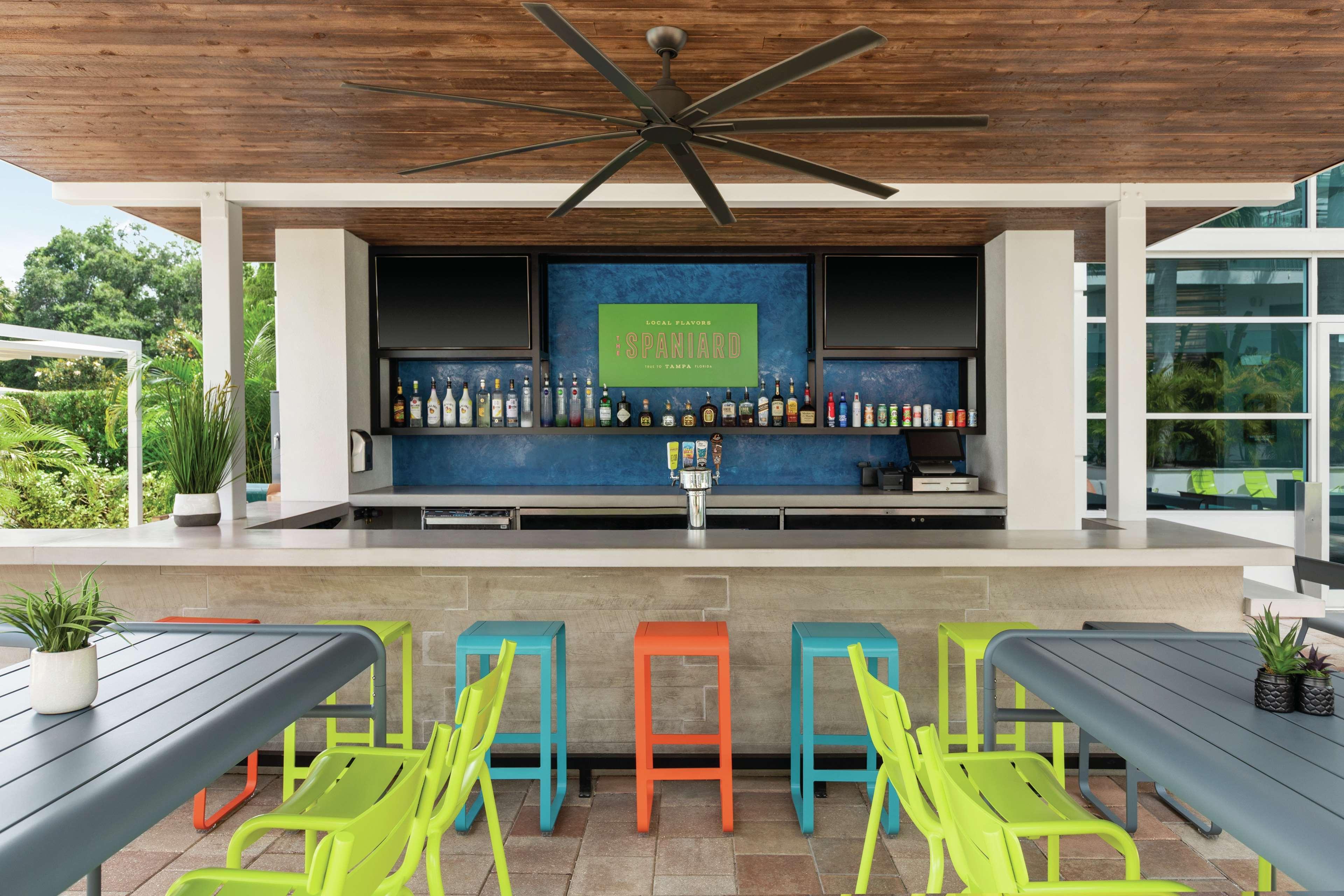 Hotel Alba Tampa, Tapestry Collection By Hilton Extérieur photo