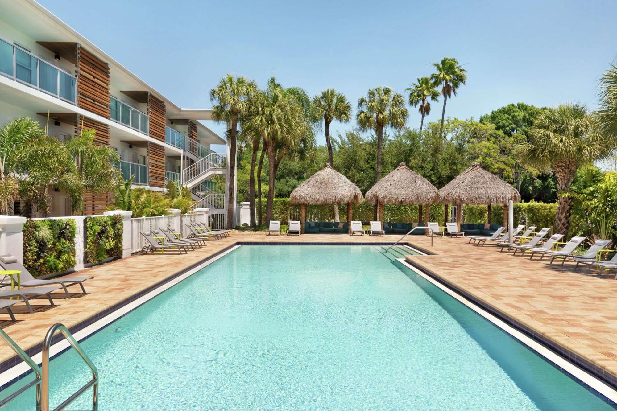 Hotel Alba Tampa, Tapestry Collection By Hilton Extérieur photo
