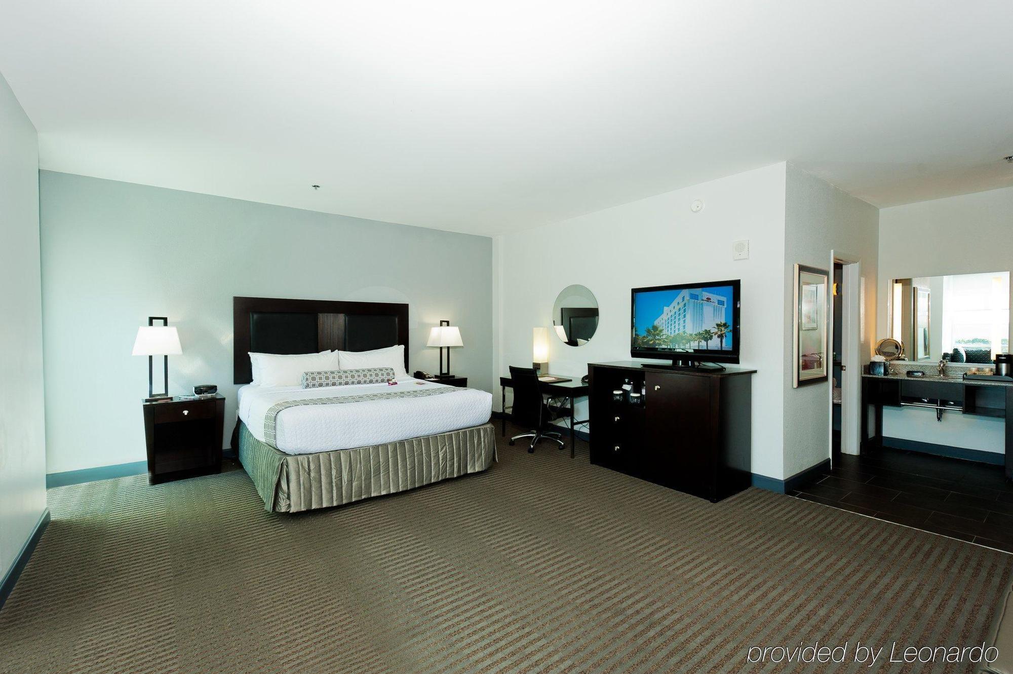 Hotel Alba Tampa, Tapestry Collection By Hilton Extérieur photo